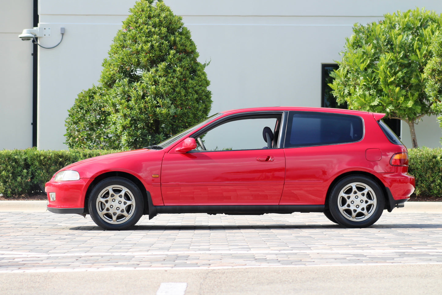 EG6 SIR